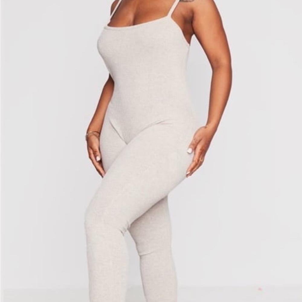 SHAPE OATMEAL THICK RIB SLEEVELESS JUMPSUIT PrettyLittleThing